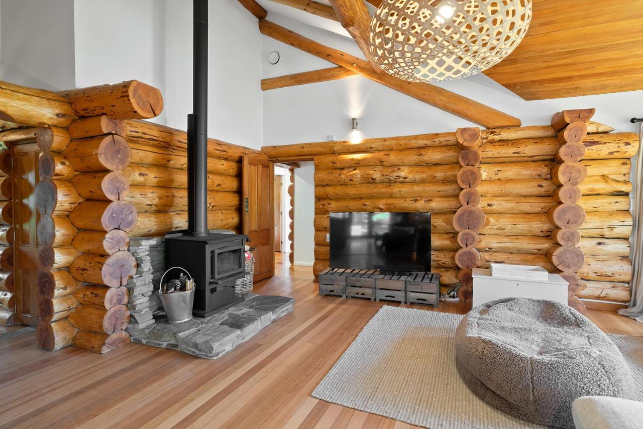 The Log House Villa Уанака Екстериор снимка