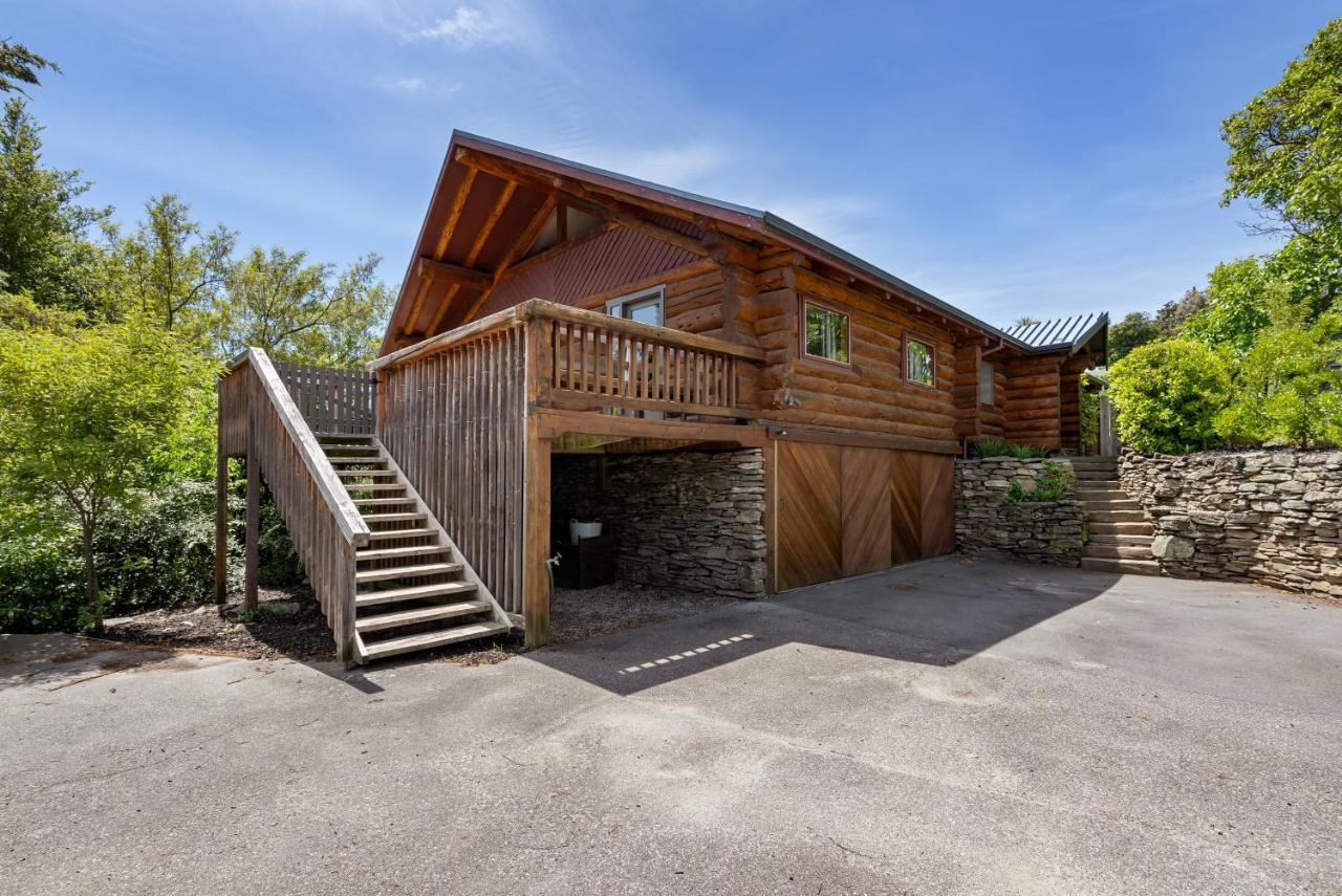 The Log House Villa Уанака Екстериор снимка